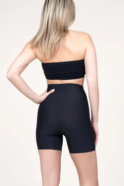 Best CC Heart Stretch Biker Short Anne | Black... | | Little Soho