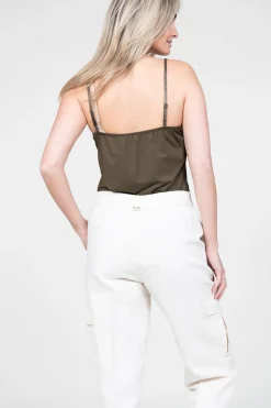 Store CC Heart Top With Lace Details Puck | Donker Green... | | Little Soho