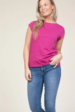 Shop CC Heart T-Shirt With Round Neck Classic | Berry... | | Little Soho