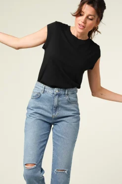 Online CC Heart T-Shirt With Round Neck Classic | Black... | | Little Soho